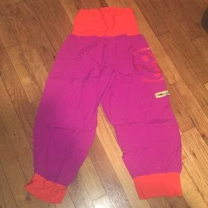 Zumba Fitness cargo capri pants